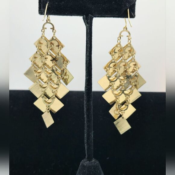 Vintage Layered gold chandelier earrings - Picture 7 of 8